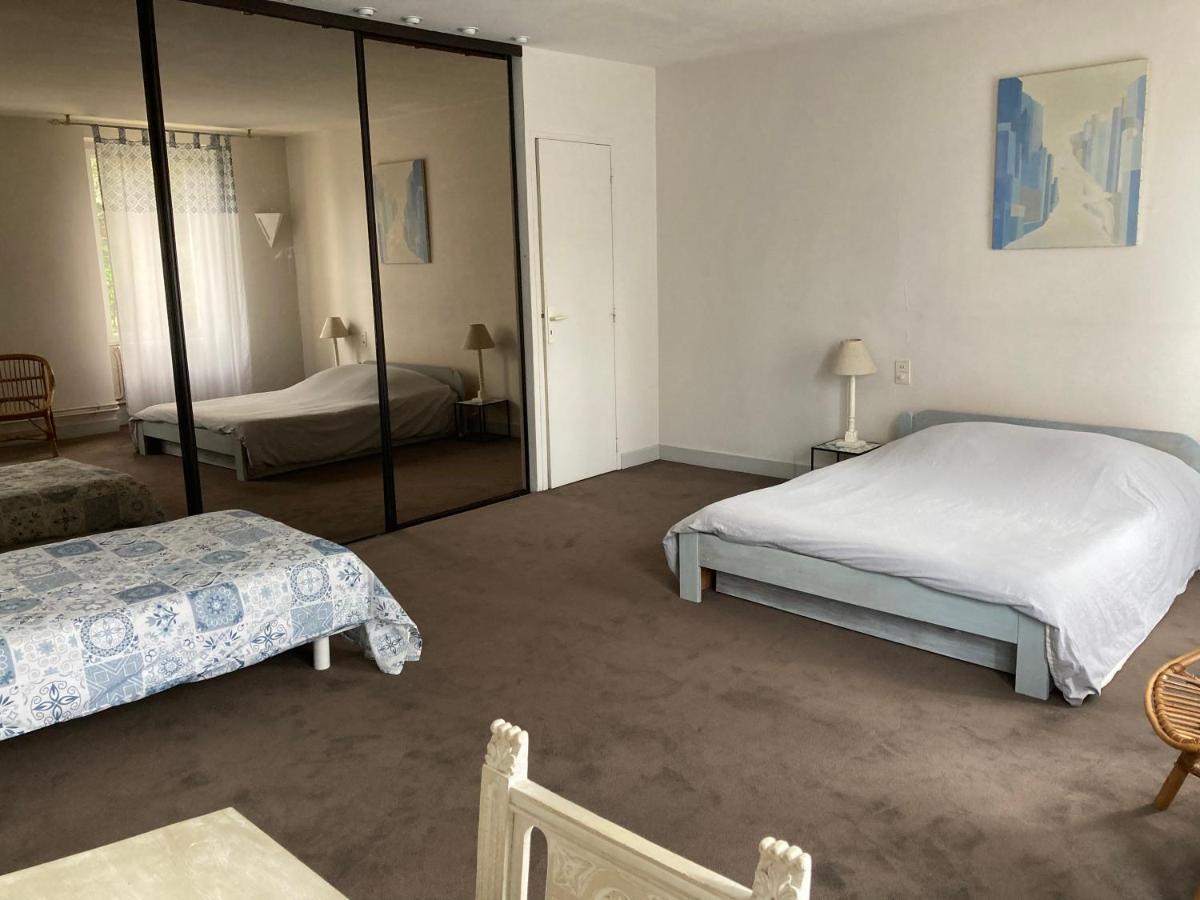 La Tuilerie Villa Vic-Fezensac Exteriör bild